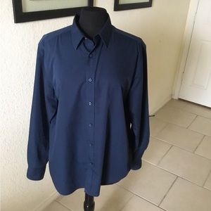 UNTUCKit Relaxed Fit, large, Navy,wrinkle free men’s button down dress shirt,